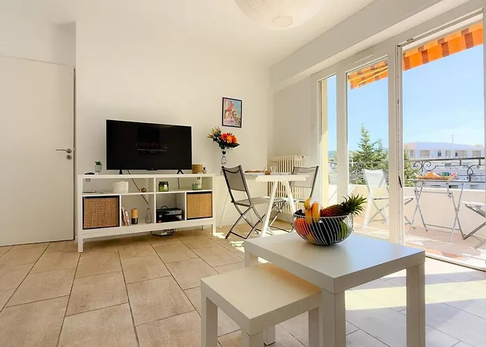 Daire Le Pulco By Apirent #climatisation #balcon #central Cannes