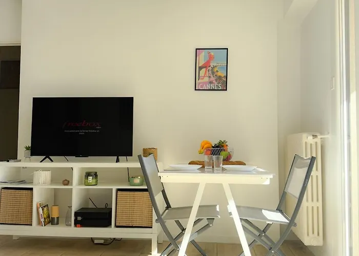 Le Pulco By Apirent #climatisation #balcon #central Daire