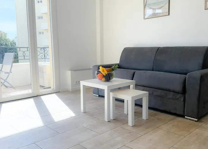 Le Pulco By Apirent #climatisation #balcon #central Cannes
