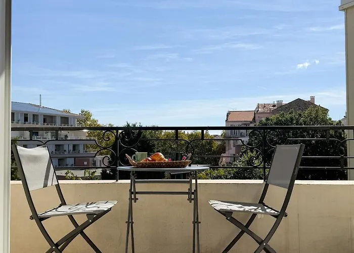 Daire Le Pulco By Apirent #climatisation #balcon #central Cannes