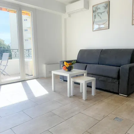 Le Pulco By Apirent #climatisation #balcon #central Cannes