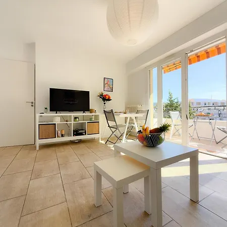 公寓 Le Pulco By Apirent #climatisation #balcon #central 戛纳