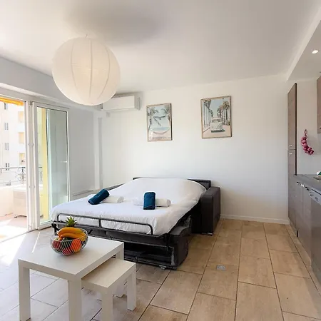 Le Pulco By Apirent #climatisation #balcon #central * 칸느